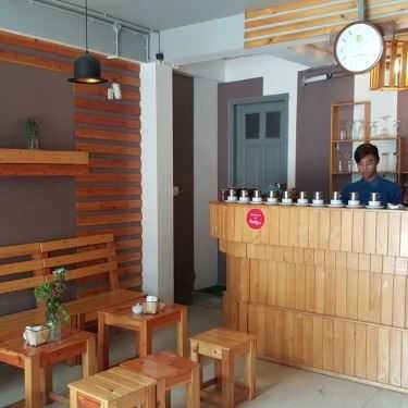 Không gian- Nghé Cafe - Trung Kính
