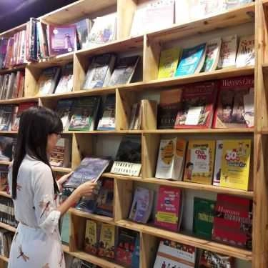Tổng hợp- Cafe Sách Đông Tây - Lê Văn Thiêm