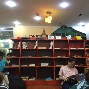 Không gian- Cafe Sách Trí Việt - Tây Sơn