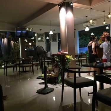 Không gian- Vũ Cafe - KĐT Pháp Vân