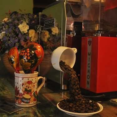 Tổng hợp- Cafe Xí Nghiệp - Đội Cấn