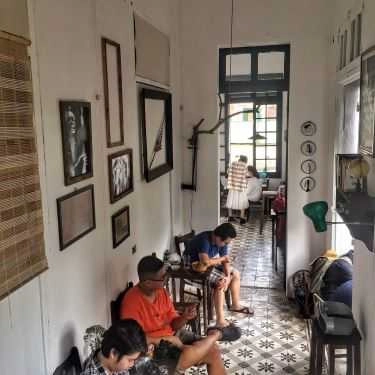 Tổng hợp- Cầm - Quán Nhạc, Sách & Cà Phê - Sixty Square