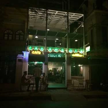 Không gian- Carambola Cafe - Từ Hoa Công Chúa
