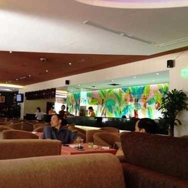 Không gian- Cây Sưa Cafe