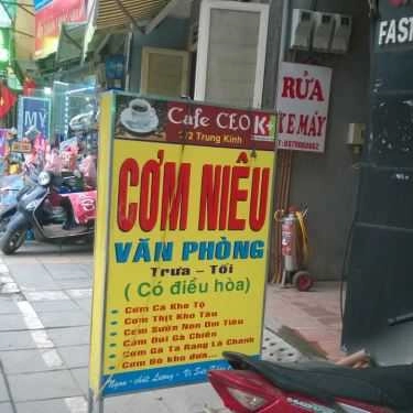 Không gian- CEO Cafe