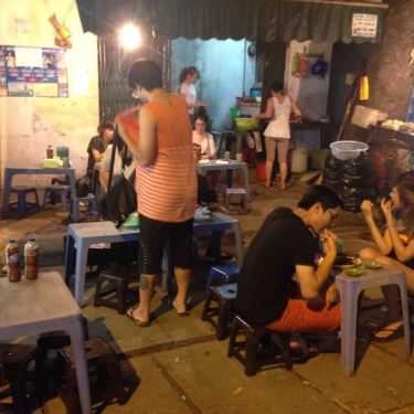 Không gian- Ăn vặt Chân Gà Nướng Thịnh Vượng