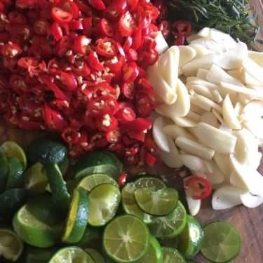 Tổng hợp- Ăn vặt Chân Gà Sả Ớt & Bún Đậu Mắm Tôm - Cự Lộc