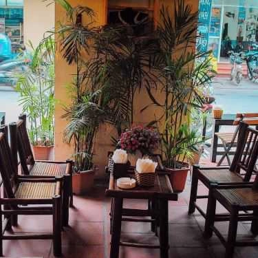 Không gian- Chất Coffee