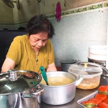 Tổng hợp- Ăn vặt Chè Bà Thơm - Quán Thánh