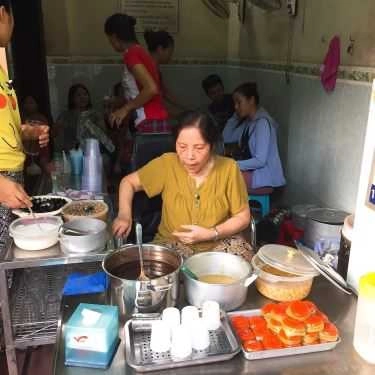 Tổng hợp- Ăn vặt Chè Bà Thơm - Quán Thánh