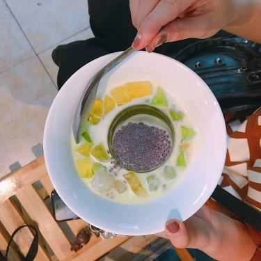 Món ăn- Cafe Chè Ngon Cô Oanh