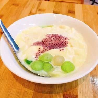 Món ăn- Cafe Chè Ngon Cô Oanh