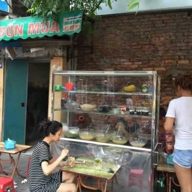 Không gian- Ăn vặt Chè Các Loại - Ngõ Văn Chương