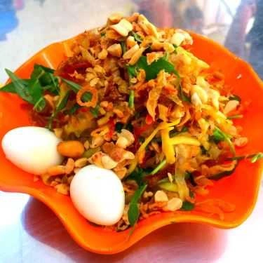 Món ăn- Ăn vặt Chè Sài Gòn & Bánh Tráng Sốt Me - Trần Quý Cáp