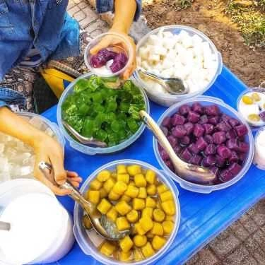 Món ăn- Ăn vặt Chè Khoai Dẻo & Chè Dừa Non - Vườn Hoa Công Đoàn