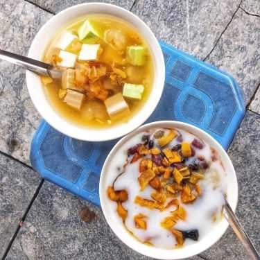 Món ăn- Ăn vặt Chè Khúc Bạch & Bánh Gối