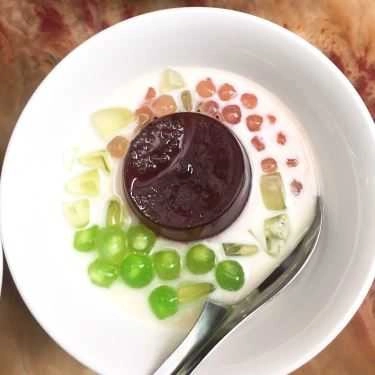 Món ăn- Ăn vặt Chè Ngọc Thạch Hoa Giấy