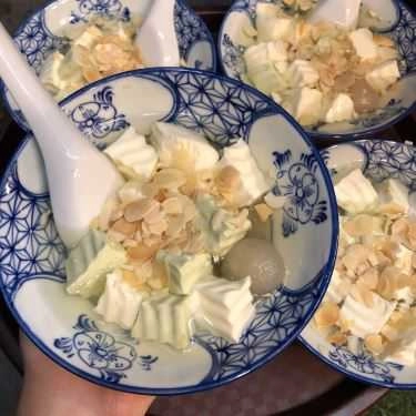 Món ăn- Cafe Chè Nhà Suvy