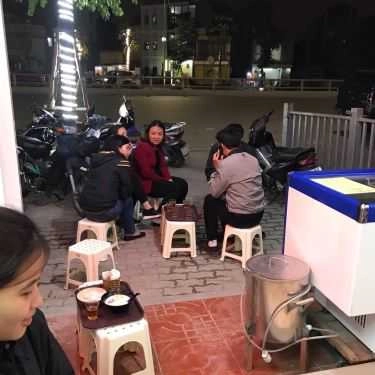 Không gian- Ăn vặt Chè Sầu Liên Đà Nẵng - Trần Khát Chân