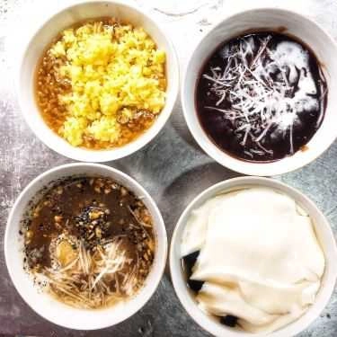 Món ăn- Ăn vặt Chè, Tào Phớ & Bánh Trôi Tàu - Bạch Mai