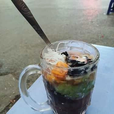 Món ăn- Ăn vặt Chè Thập Cẩm & Bánh Mì - Lương Thế Vinh