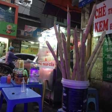Không gian- Ăn vặt Chè Thập Cẩm & Bánh Mì - Lương Thế Vinh