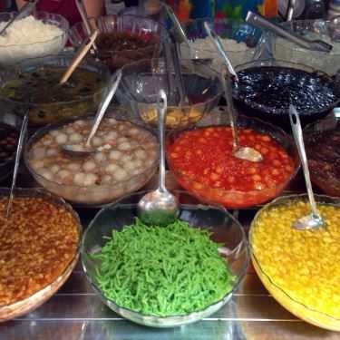 Tổng hợp- Ăn vặt Chè Tuyết Xuka - Ngõ Chợ Đồng Xuân