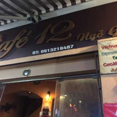 Không gian- 12 Cafe - Ngõ Gạch