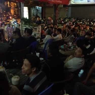 Không gian- 24h Cafe
