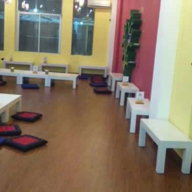 Không gian- Cafe Sách Trí Việt - Tây Sơn