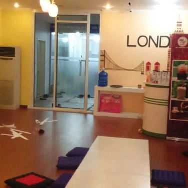 Không gian- Cafe Sách Trí Việt - Tây Sơn