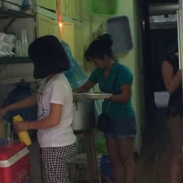 Tổng hợp- Ăn vặt Chân Gà Hấp Sả Ớt Mắt To