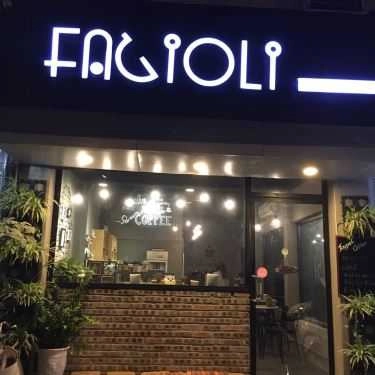 Không gian- Fagioli - Coffee & Cake