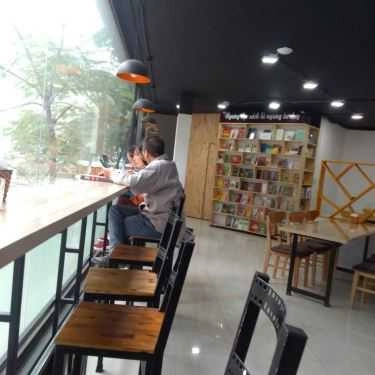 Không gian- Không Gian Văn Hóa Đông Tây - Biblio Coffee & Books - Xa La