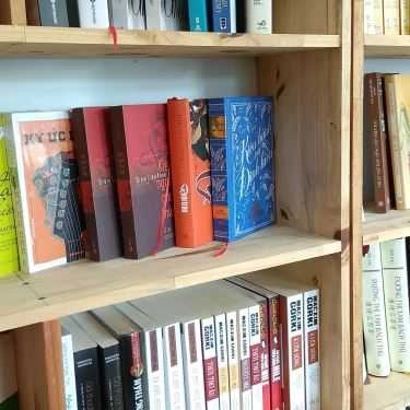 Tổng hợp- Không Gian Văn Hóa Đông Tây - Biblio Coffee & Books - Xa La