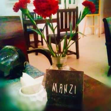 Tổng hợp- Manzi - Bar & Cafe