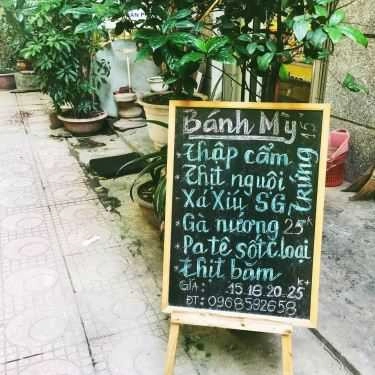 Thực đơn- Ăn vặt Ngọc Thuốc C2 - Bánh Mì Kẹp Thịt