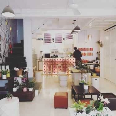 Không gian- Plants Coffee Store