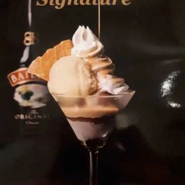 Thực đơn- Cafe Scoops - Ice Cream & Drinks