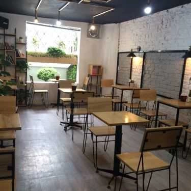 Không gian- Station Coffee - Nguyễn Văn Cừ