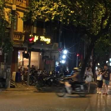 Không gian- Trang Cafe - Lò Đúc