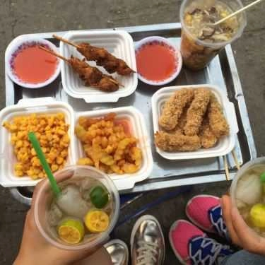 Món ăn- Ăn vặt Chị Thanh - Khoai Tây Chiên & Nem Chua Rán