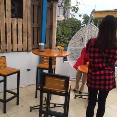 Tổng hợp- Chiin Sneakers Coffee