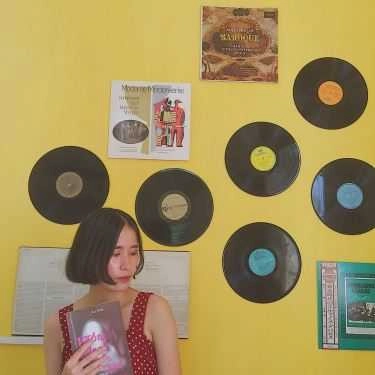 Không gian- Chín Bỏ Làm Mười Cafe