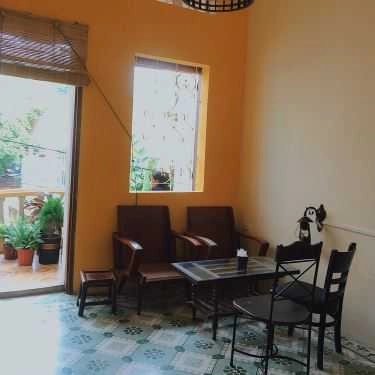 Không gian- Chín Bỏ Làm Mười Cafe
