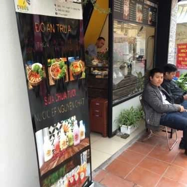 Không gian- Cafe Chuồn Deli - Food & Drink