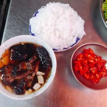 Món ăn- Ăn vặt Cô Nga - Bún Chả Que Tre Chợ Đồng Xuân