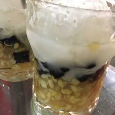 Món ăn- Ăn vặt Cô Quỳnh - Chè Các Loại, Sữa Chua Đánh Đá