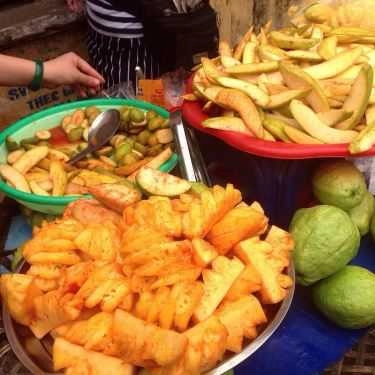 Món ăn- Ăn vặt Cóc Ổi Xoài Dầm - ĐH Khoa Học Tự Nhiên