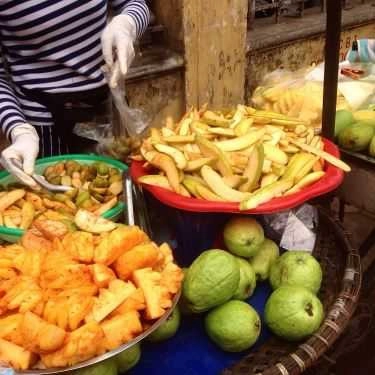 Món ăn- Ăn vặt Cóc Ổi Xoài Dầm - ĐH Khoa Học Tự Nhiên